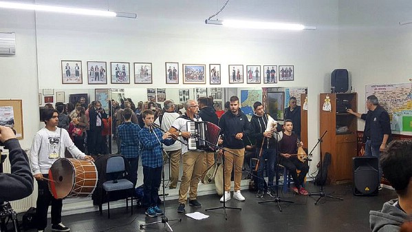 Ολοκληρώθηκαν οι εργασίες διαγράμμισης διαβάσεων πεζών στην Τοπική Κοινότητα του Καλού Αγρού Δράμας.