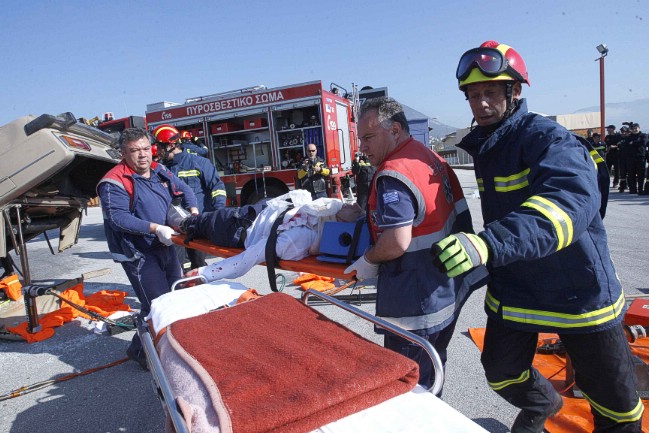 Άσκηση απεγκλωβισμού απο την Πυροσβεστική Υπ. Δράμας