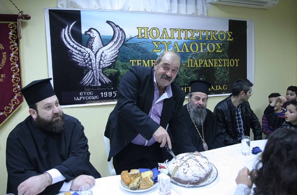 Επιμήκυνση του σχολικού έτους εξετάζει το υπουργείο Παιδείας