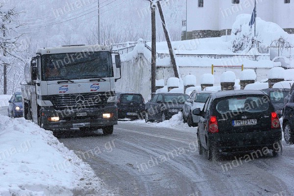 Η γυμναστική στο νερό ή στο έδαφος ανακουφίζει την οστεοαρθρίτιδα ισχίου
