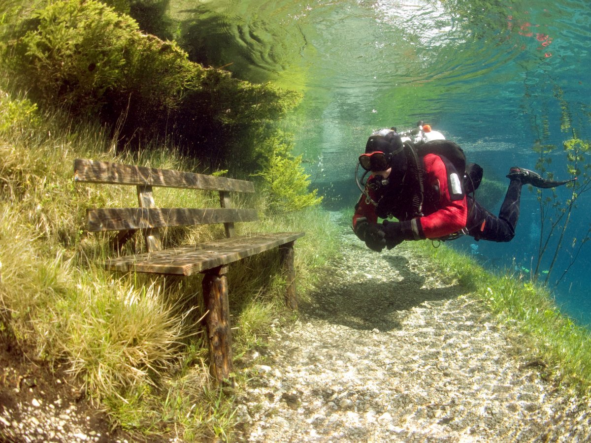 Χωρίς κλιματιστικό τη νύχτα - 12 μυστικά για να αντιμετωπίσετε τη ζέστη
