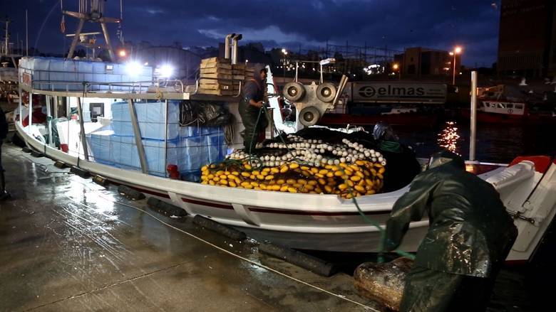 Πασχαλινό ωράριο εμπορικών καταστημάτων