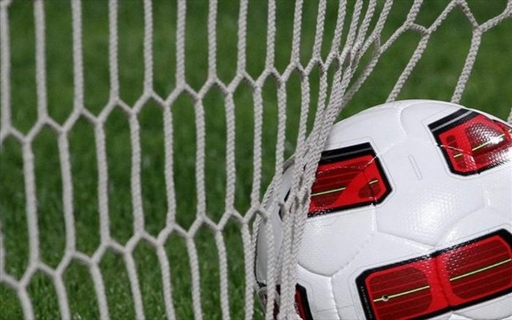 O Ποδοσφαιρικός Σύλλογος Γυναικών ΔΟΞΑ 2016 συγχαίρει τον πρόεδρο της Ε.Π.Σ.Δράμας