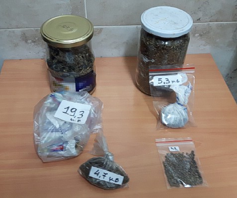 Σύλληψη 43χρονου ημεδαπού για κατοχή ναρκωτικών