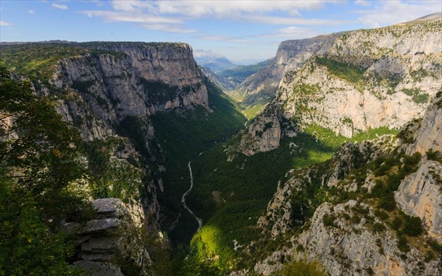Γνωρίστε έξι από τα ομορφότερα φαράγγια της Ελλάδας