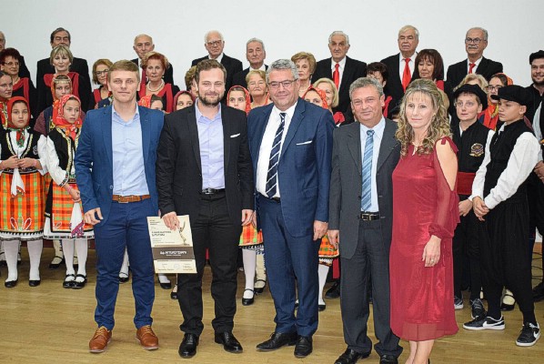 Ανοίγει ο δρόμος για τις... οικειοθελείς ασφαλιστικές εισφορές