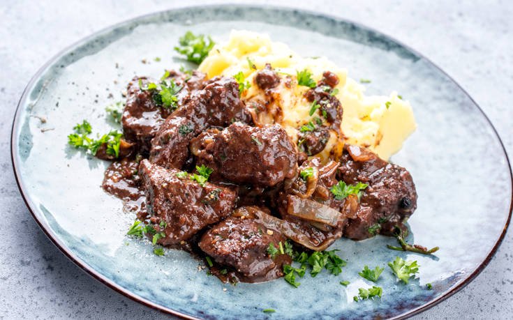 Πραγματοποιήθηκε χθές το απόγευμα η κοπή της πίτας της Ε.Π.Σ.Δράμας.