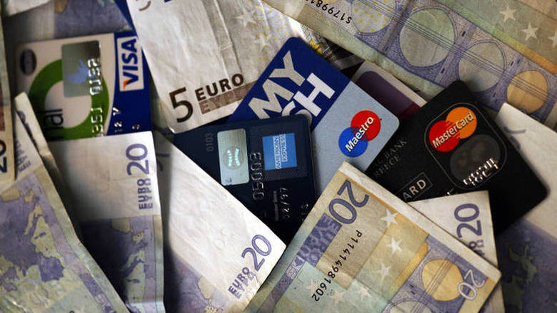 Mην αγοράσετε νέο άρωμα πριν δείτε τις ανοιξιάτικες αφίξεις