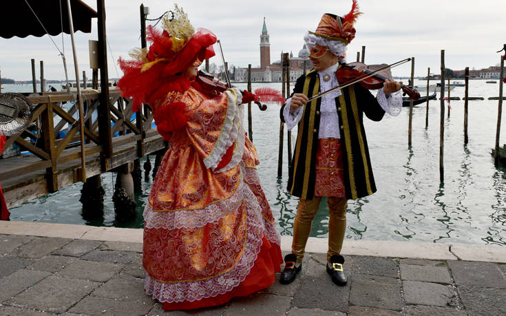 Το διασημότερο καρναβάλι της Ευρώπης ταξιδεύει σε άλλη εποχή