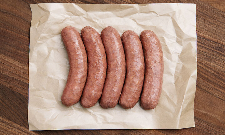 Τέλος στα vegan λουκάνικα και μπριζόλες βάζει η ΕΕ