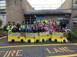 «Walking School Bus»