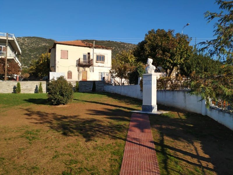 Ανάπλαση του Πάρκου στην Είσοδο της Κοινότητας Νικηφόρου. Ανάπλαση του Πάρκου στην Είσοδο της Κοινότητας Νικηφόρου.