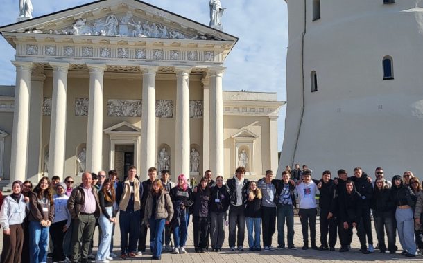 Το 1 ο ΕΠΑ.Λ. Δράμας στην Κλαϊπέντα της Λιθουανίας στο πλαίσιο της κινητικότητας του προγράμματος Erasmus+ “AI4GreenEd”